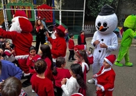 Elementary Pyjamas & parade Christmas day (9)